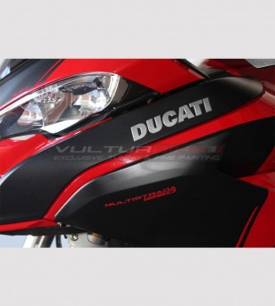 Adhesive kit for Multistrada 1260 with customisable profiles