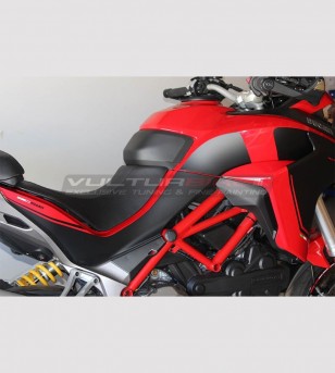 Adhesive kit for Multistrada 1260 with customisable profiles