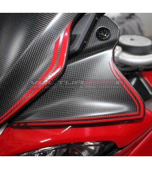 Déflecteurs latéraux en carbone personnalisés - Ducati Multistrada V4 / V4S / rallye