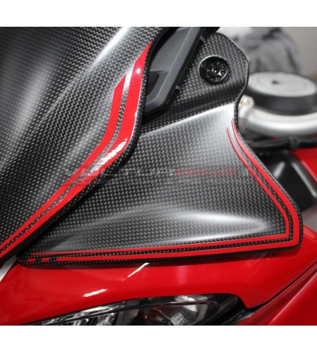 Déflecteurs latéraux en carbone personnalisés - Ducati Multistrada V4 / V4S / rallye 