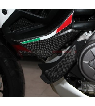 Couvercle d’ailette en carbone design italien - Ducati Multistrada V4 / V4S
