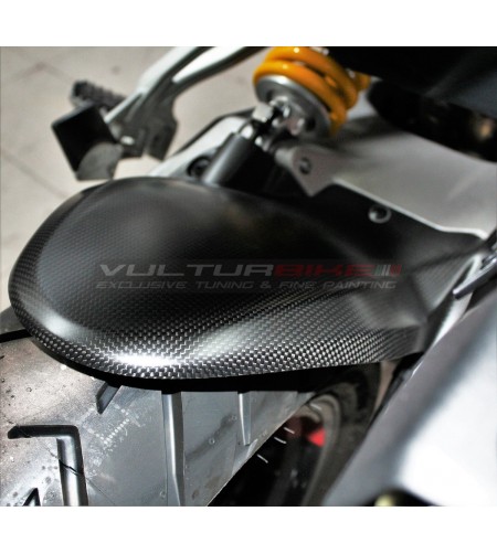 Aile arrière en carbone avec protège-chaîne - Ducati Multistrada V4 / V4S /Rallye 
