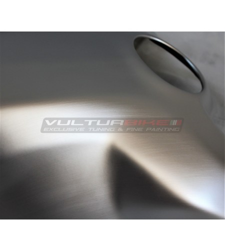 Painted elongated tank cover with brushed aluminium effect - Ducati Panigale V4 / Streetfighter V4 