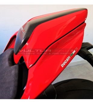 Carbon fiber passenger seat cover - Ducati Panigale / Streetfighter V4 / V2