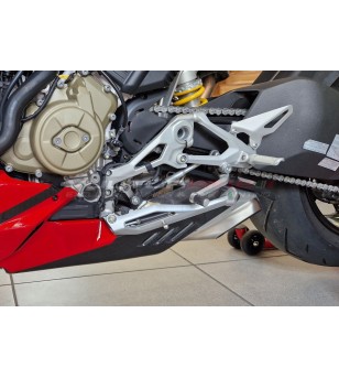 CARBON BOTTOM TIP - DUCATI STREETFIGHTER V4 / V4S