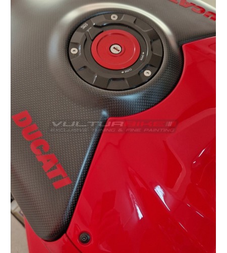Tapa de depósito de carbono - Ducati Panigale / Streetfighter V4 