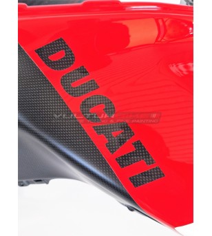 Tankdeckel und Seitenwände aus Carbon - Ducati Multistrada V4 Pikes Peak