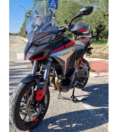 Couvercle de réservoir en carbone effet aluminium brossé - Ducati Multistrada V4 / V4S 