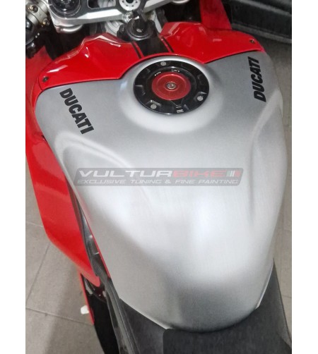 Tapa del depósito de aluminio cepillado - Ducati Panigale / Streetfighter V4 