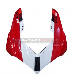Custom design carbon windscreen compatible with Ducati Panigale V4