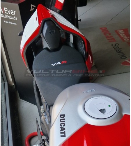 Diseño de cola de carbono exclusivo Vulturbike para Ducati Panigale / Streetfighter