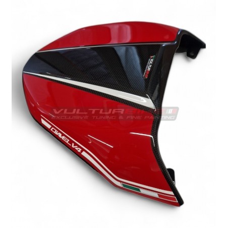 Coperchio sella in carbonio personalizzato "RED / CARBON" - Ducati Diavel V4