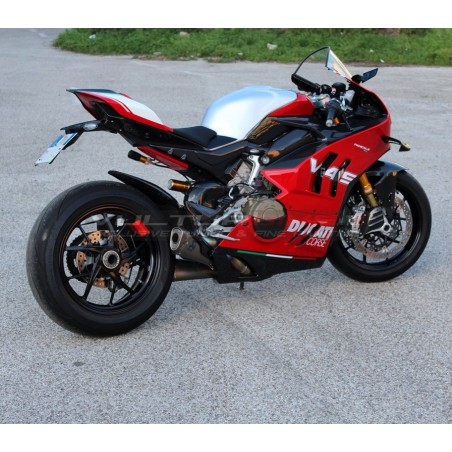 Custom carbon fairing kit - Ducati Panigale V4 2022 / 2024