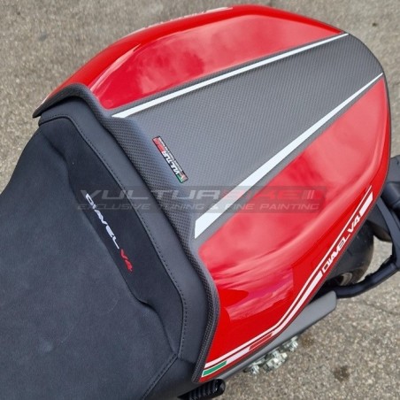 Custom Carbon Sitzbezug "ROT / CARBON" - Ducati Diavel V4