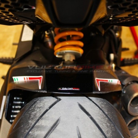 Garde-boue arrière en carbone design personnalisé - Ducati Diavel V4