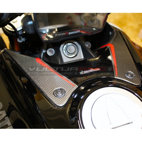 Cover serbatoio in carbonio design personalizzato - Ducati Diavel V4
