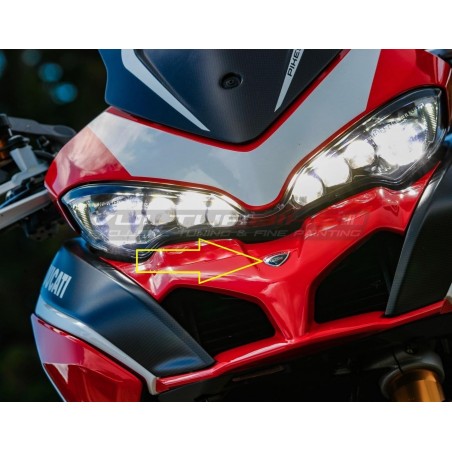 Escudo de carreras Ducati en relieve ORIGINAL - Ducati Multistrada / Panigale V4 / V2