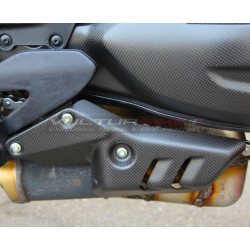 Couvercle d’échappement latéral gauche en carbone - Ducati Diavel V4