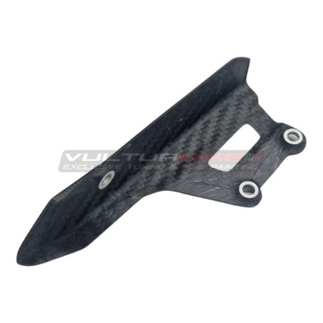 Cubrecadenas de carbono para Ducati Diavel V4