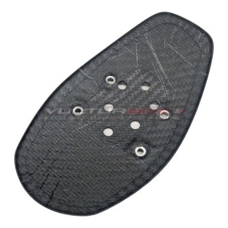 Paraspruzzi in carbonio per Ducati Diavel V4