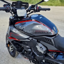 Kit d’autocollants complet avec un nouveau design - Ducati Diavel V4