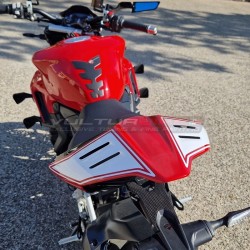 Red/White sportage design carbon tail - Ducati Panigale / Streetfighter V4 / V2