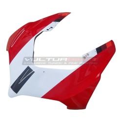 Custom design carbon windscreen compatible with Ducati Panigale V4