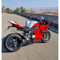 Couvercle de réservoir allongé peint avec effet aluminium brossé - Ducati Panigale V4 / Streetfighter V4