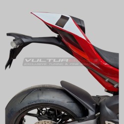 Full graphics compatible with Ducati Panigale V4