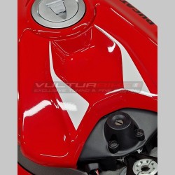 Custom decorative profiles for Ducati Panigale V4