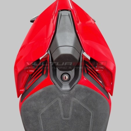 Custom trim elements inside tail Ducati Panigale / Streetfighter V4
