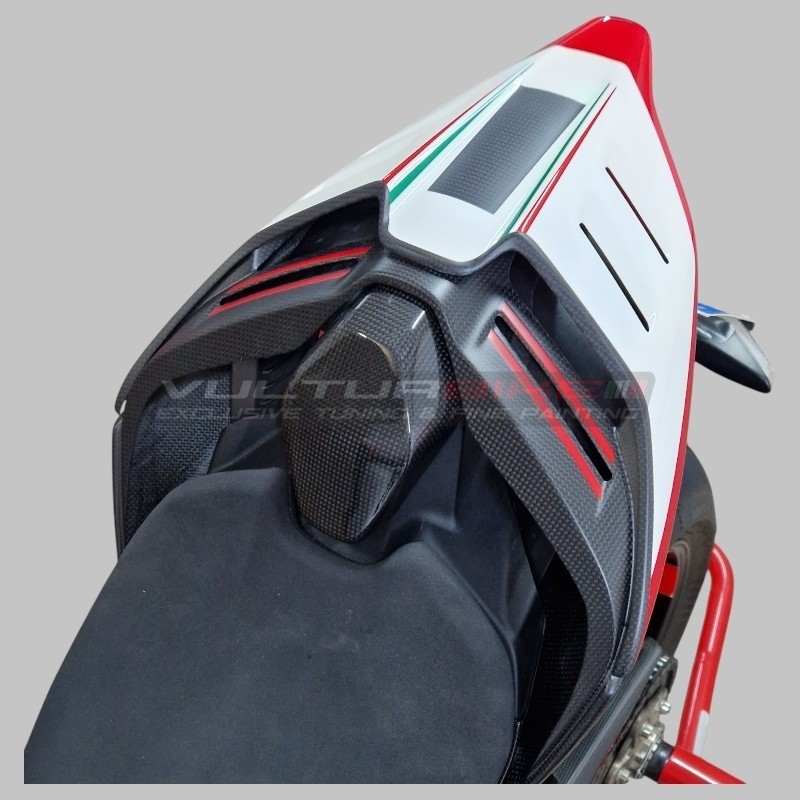 Cola de carbono diseño tricolor - Ducati Panigale / Streetfighter V4 / V2