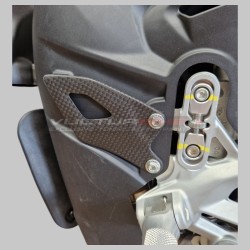 Pair of carbon heel guards - Ducati Panigale V4