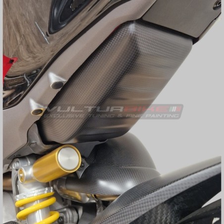 Copertura inferiore per serbatoio carburante Ducati Panigale / Streetfighter V4 - carbonio