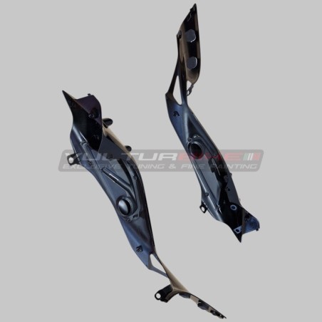 Paneles inferiores y laterales del asiento pintados originales - Ducati Panigale y Streetfighter V4