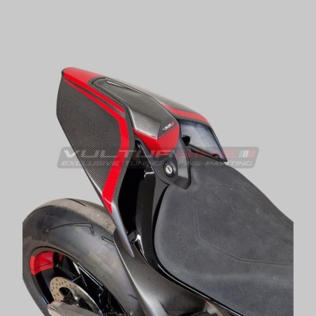 Customized carbon fiber center pad for Ducati Panigale and Streetfighter V4 / V4S