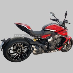 Kit adesivi completo design inedito rosso argento - Ducati Diavel V4