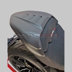 Carbon Seat Cover with Grooves - Ducati Diavel V4