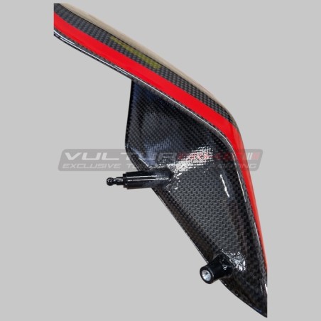 Queue en fibre de carbone tricolore pour Ducati Panigale et Streetfighter V4