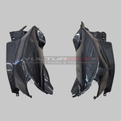 Carbon fiber fairing side panels for Ducati Panigale V4 / V4S