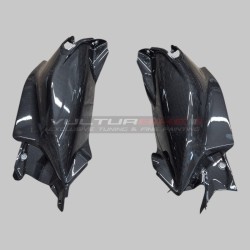 Carbon fiber fairing side panels for Ducati Panigale V4 / V4S