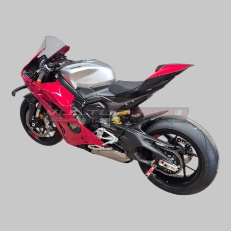 Coperchio serbatoio in carbonio effetto alluminio spazzolato - Ducati Panigale V4 / V4S & Streetfighter V4 / V4S