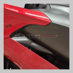 Carbon fiber fairing side panels for Ducati Panigale V4 / V4S