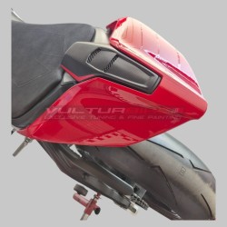 Elongated carbon seat pad - Ducati Panigale and Streetfighter V4 / V4S