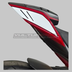 Special carbon single-seater tail for Ducati Panigale and Streetfighter V4 / V4S