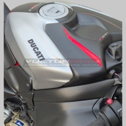 Coperchio serbatoio effetto alluminio spazzolato con striscia in carbonio - Ducati Panigale / Streetfighter V4 / V4S