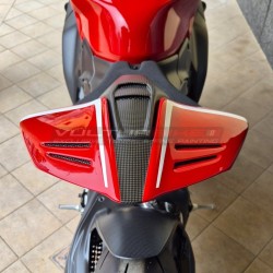 Queue carbone Evolution pour Ducati Panigale et Streetfighter V4 / V4S