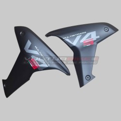 Mattschwarze Seitenteile für Ducati Multistrada V4