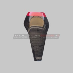 Línea personalizada de almohadillas de asiento de carbono - Ducati Panigale y Streetfighter V2 / V2S