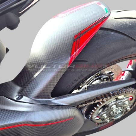 Custom carbon swingarm protection - Ducati Streetfighter V4 / V4S